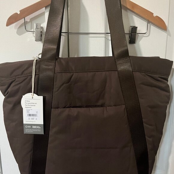 NWT Vuori All Around Tote, Espresso Brown RARE - Picture 3 of 4